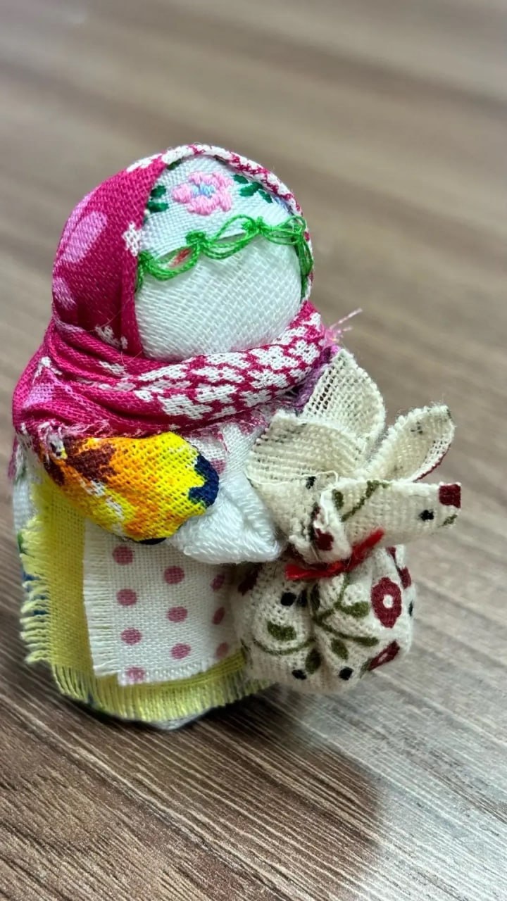 Карманные куклы-подорожницы станут защитой для участников СВО Карманные куклы-подорожницы станут защитой для участников СВО