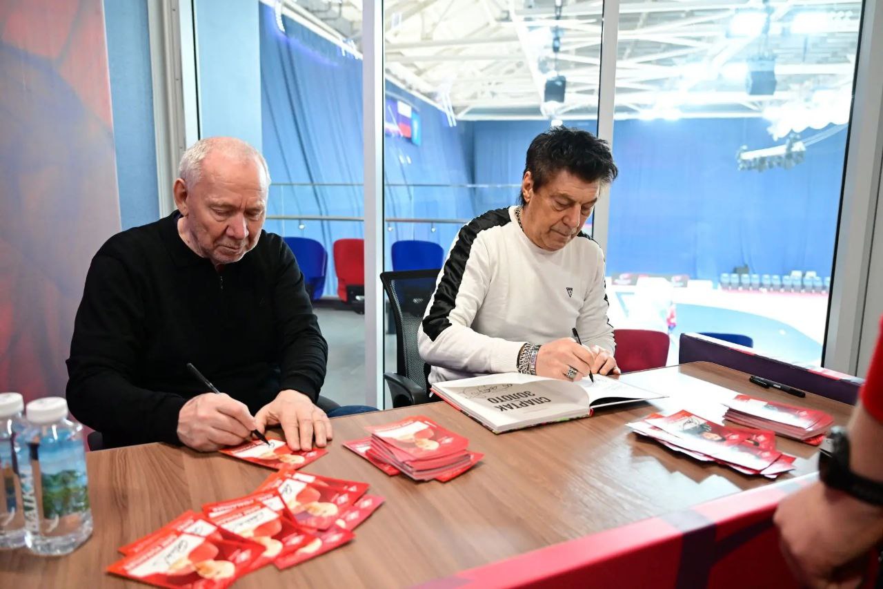 Мастер-класс от команды FRESTYLE SPORT и автограф-сессия! Мастер-класс от команды FRESTYLE SPORT и автограф-сессия!