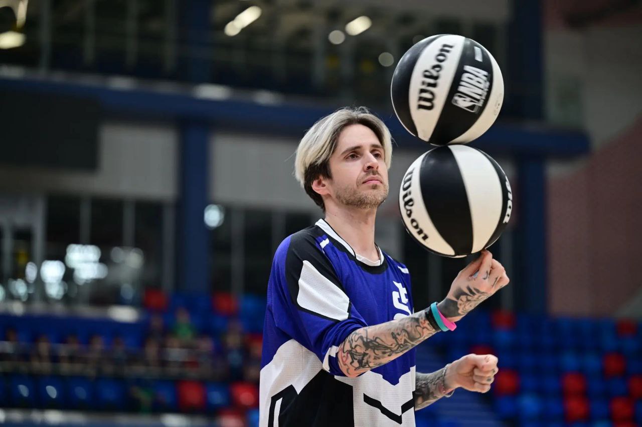 Мастер-класс от команды FRESTYLE SPORT и автограф-сессия! Мастер-класс от команды FRESTYLE SPORT и автограф-сессия!