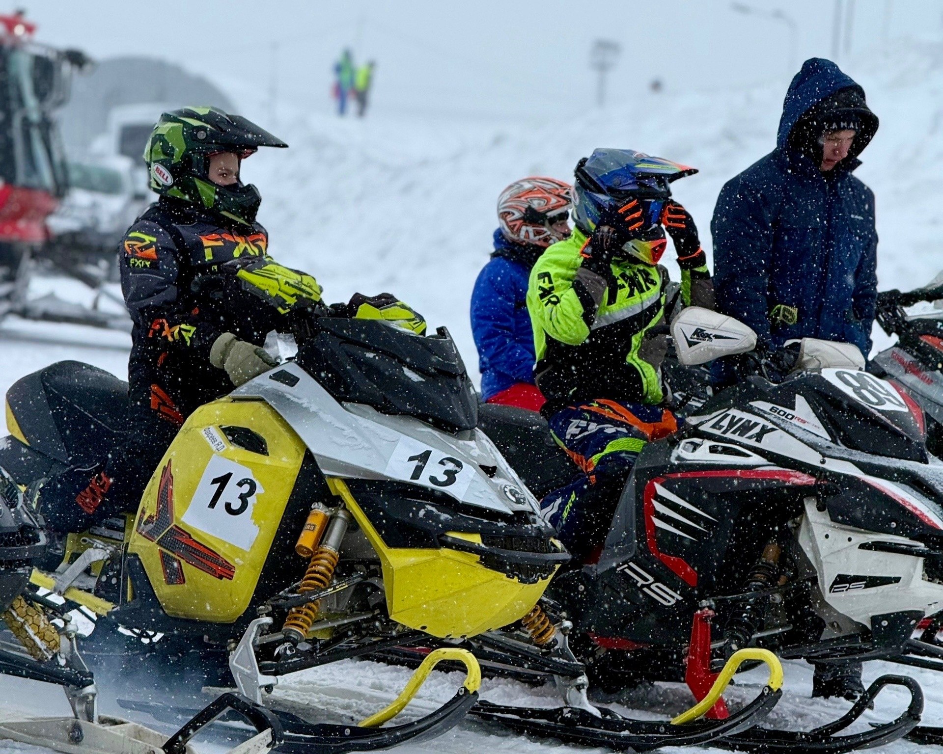 Ямальцы завоевали 13 медалей на этапах первенства и чемпионата России по кроссу на снегоходах