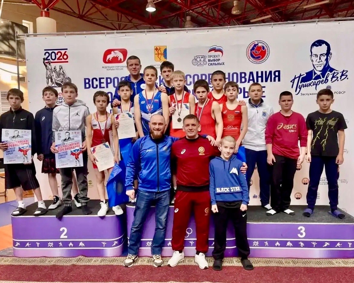 7 бронзовых наград всероссийского турнира везут на Ямал губкинские борцы 7 бронзовых наград всероссийского турнира везут на Ямал губкинские борцы
