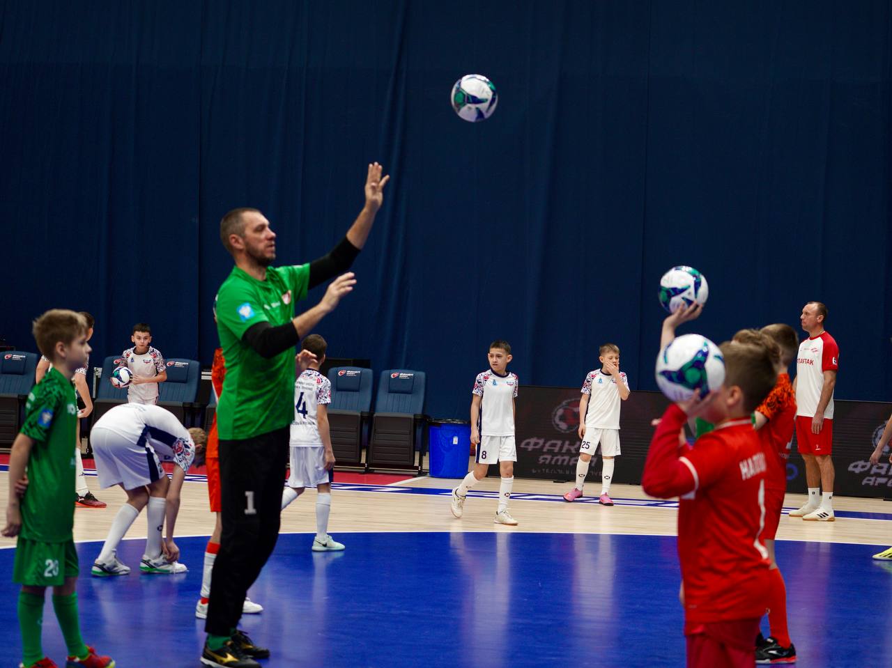 Состоялся мастер-класс от игроков футбольного клуба «Спартак» Состоялся мастер-класс от игроков футбольного клуба «Спартак»