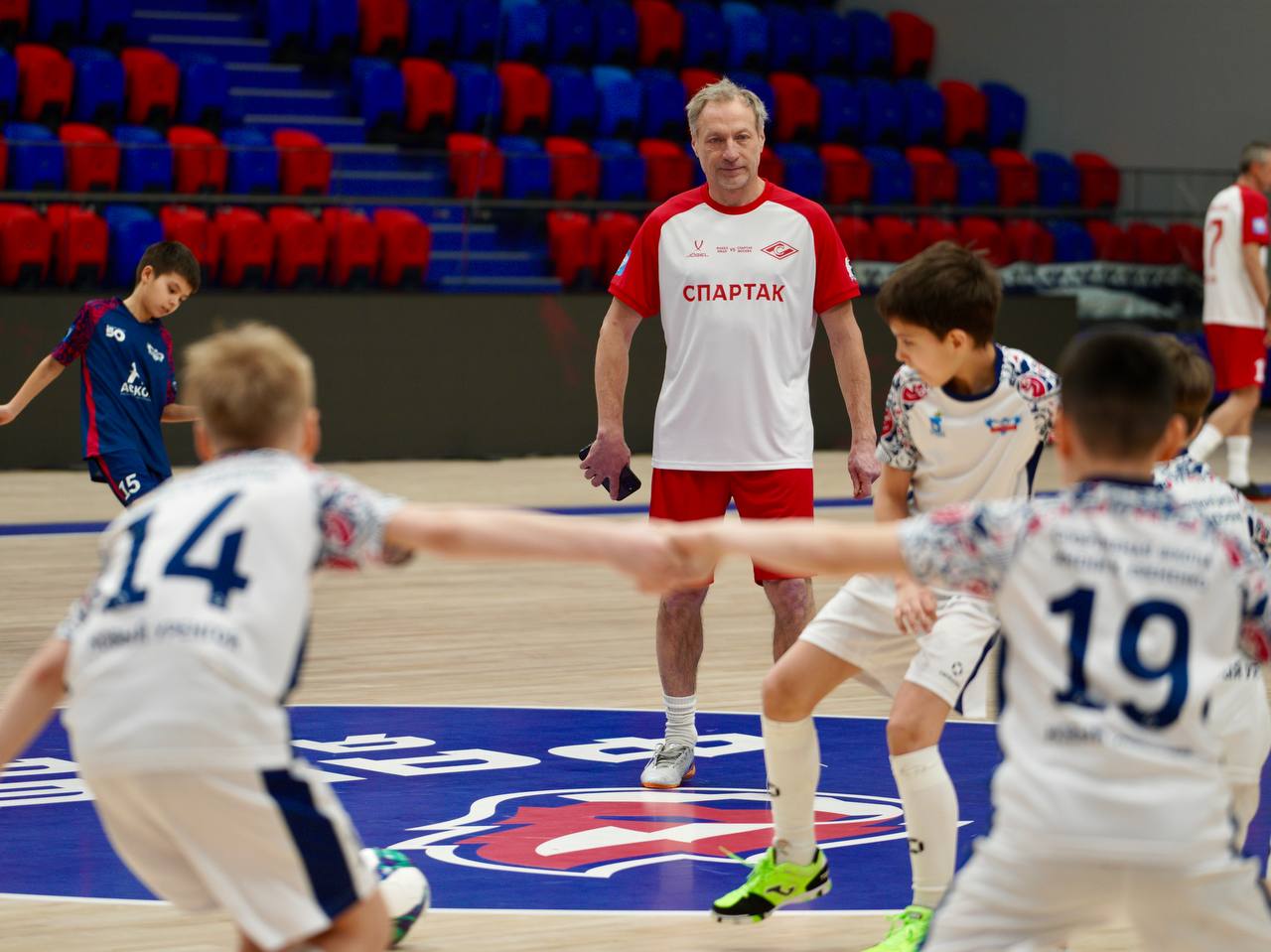 Состоялся мастер-класс от игроков футбольного клуба «Спартак» Состоялся мастер-класс от игроков футбольного клуба «Спартак»