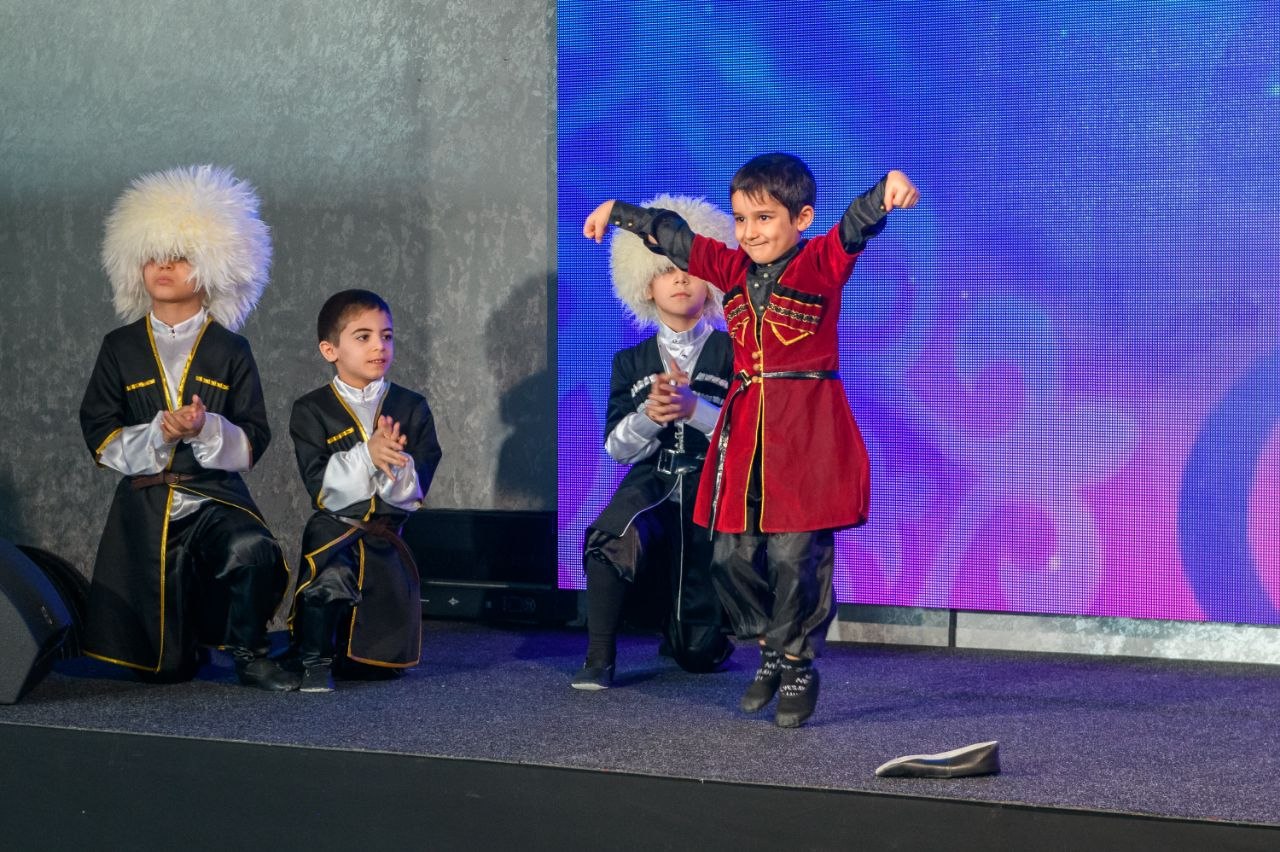 В Ноябрьске отметили национальный праздник «Навруз»! В Ноябрьске отметили национальный праздник «Навруз»!