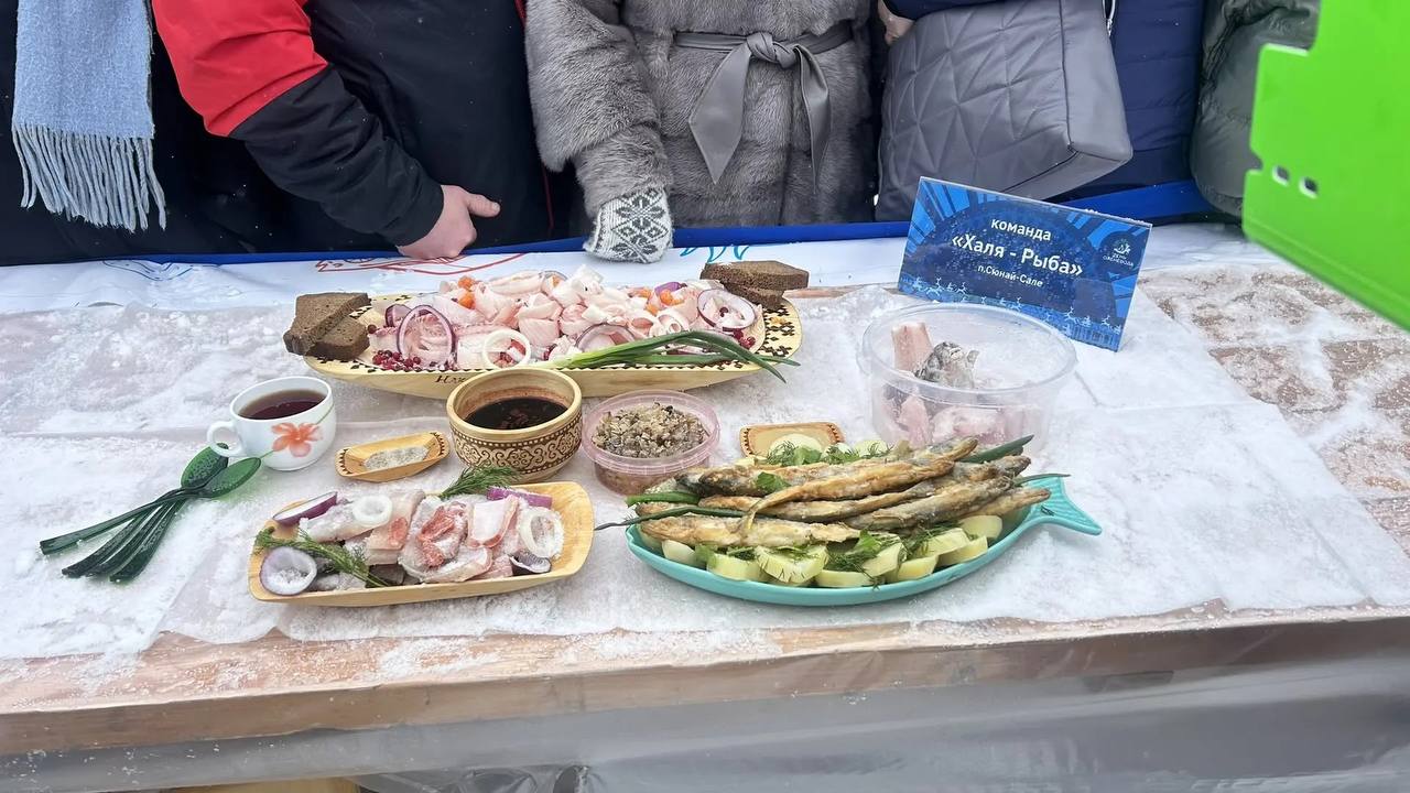 В Салехарде выбрали королей строганины В Салехарде выбрали королей строганины