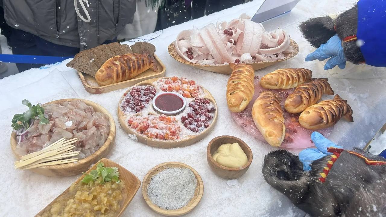 В Салехарде выбрали королей строганины В Салехарде выбрали королей строганины