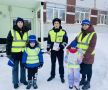 В Новом Уренгое «Родительский патруль» и автоинспекторы провели профилактическое мероприятие