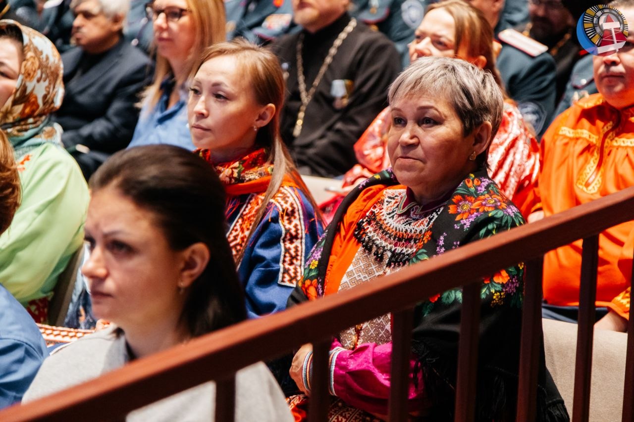 Форум «Единство в многообразии: от общих ценностей — к общему будущему» прошёл в Ноябрьске Форум «Единство в многообразии: от общих ценностей — к общему будущему» прошёл в Ноябрьске