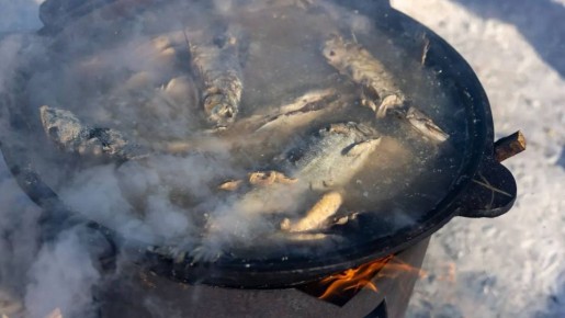 Губкинцев зовут порыбачить и попробовать ухи