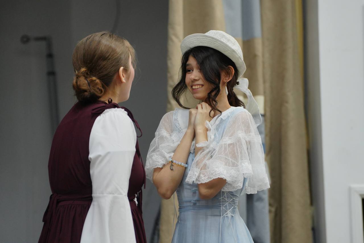 «Вишнёвый сад» открыл сезон: в городе стартовал III фестиваль школьных театров «Вишнёвый сад» открыл сезон: в городе стартовал III фестиваль школьных театров