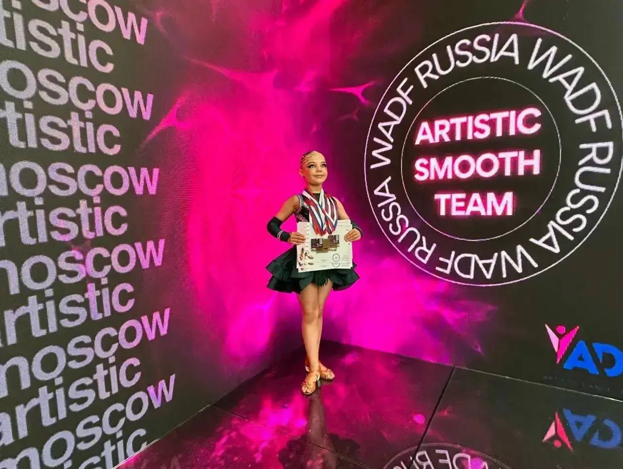 Салехард танцует: юная звездочка привезла россыпь медалей из столицы Салехард танцует: юная звездочка привезла россыпь медалей из столицы