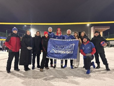 «Бронза» по волейболу на снегу у «Строителей»!