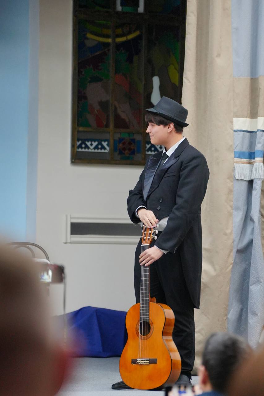 «Вишнёвый сад» открыл сезон: в городе стартовал III фестиваль школьных театров «Вишнёвый сад» открыл сезон: в городе стартовал III фестиваль школьных театров