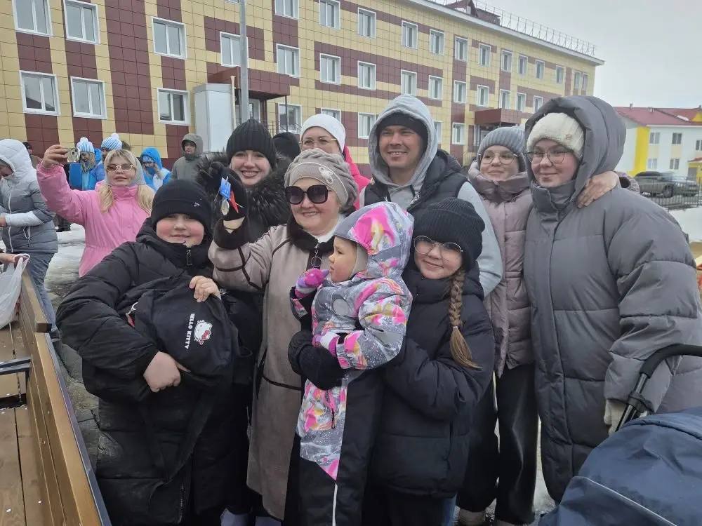 Приуральцы отмечают новоселье