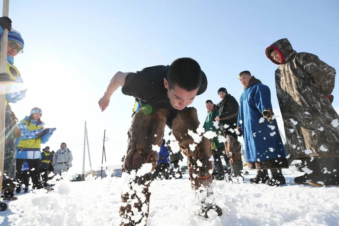 Череда празднования Дня оленевода в Надымском районе подходит к завершению Череда празднования Дня оленевода в Надымском районе подходит к завершению