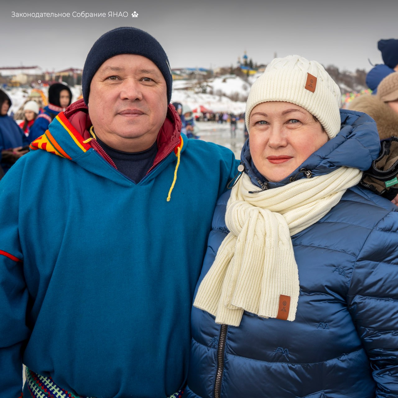 Председатель ямальского парламента Сергей Ямкин и депутаты провели субботу в Аксарке, где встретили День оленевода Председатель ямальского парламента Сергей Ямкин и депутаты провели субботу в Аксарке, где встретили День оленевода