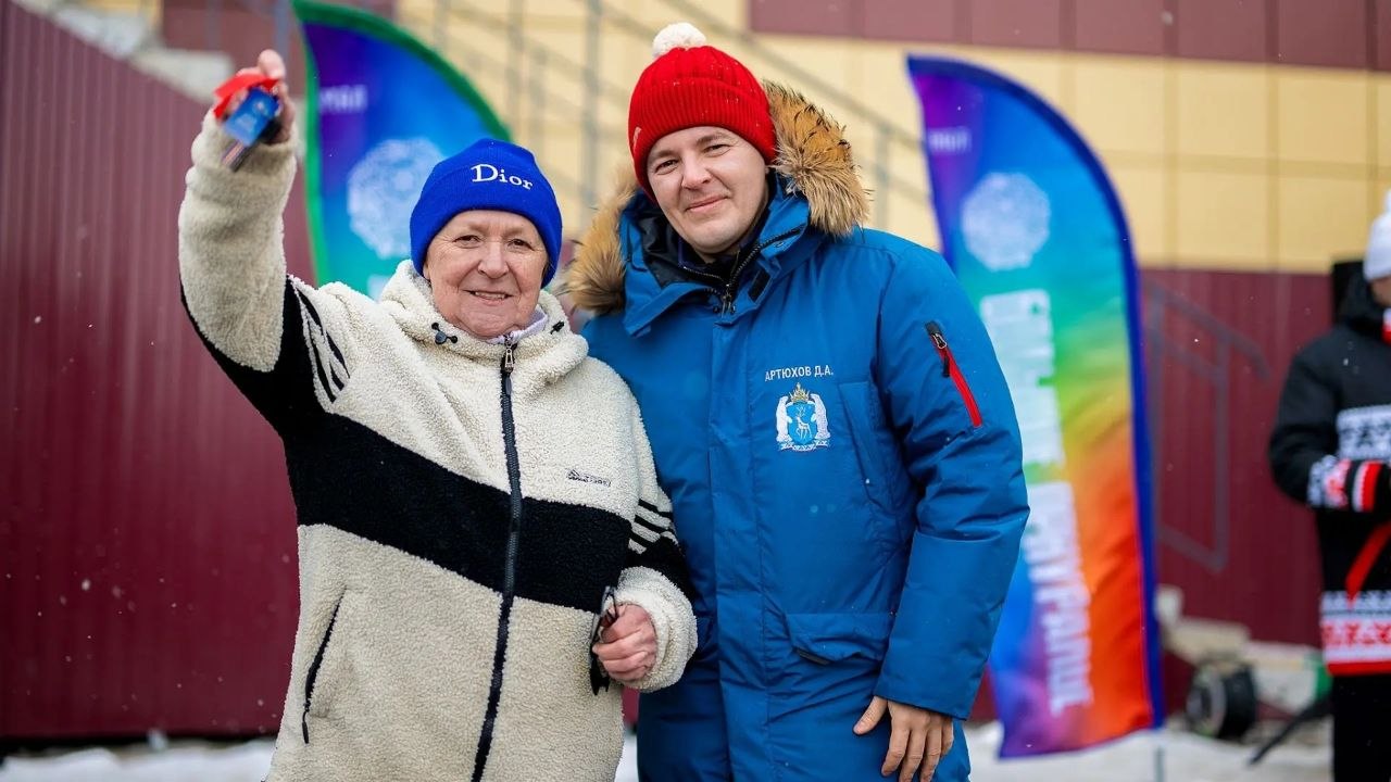 Новоселье в Аксарке: 22 семьи получили ключи Новоселье в Аксарке: 22 семьи получили ключи