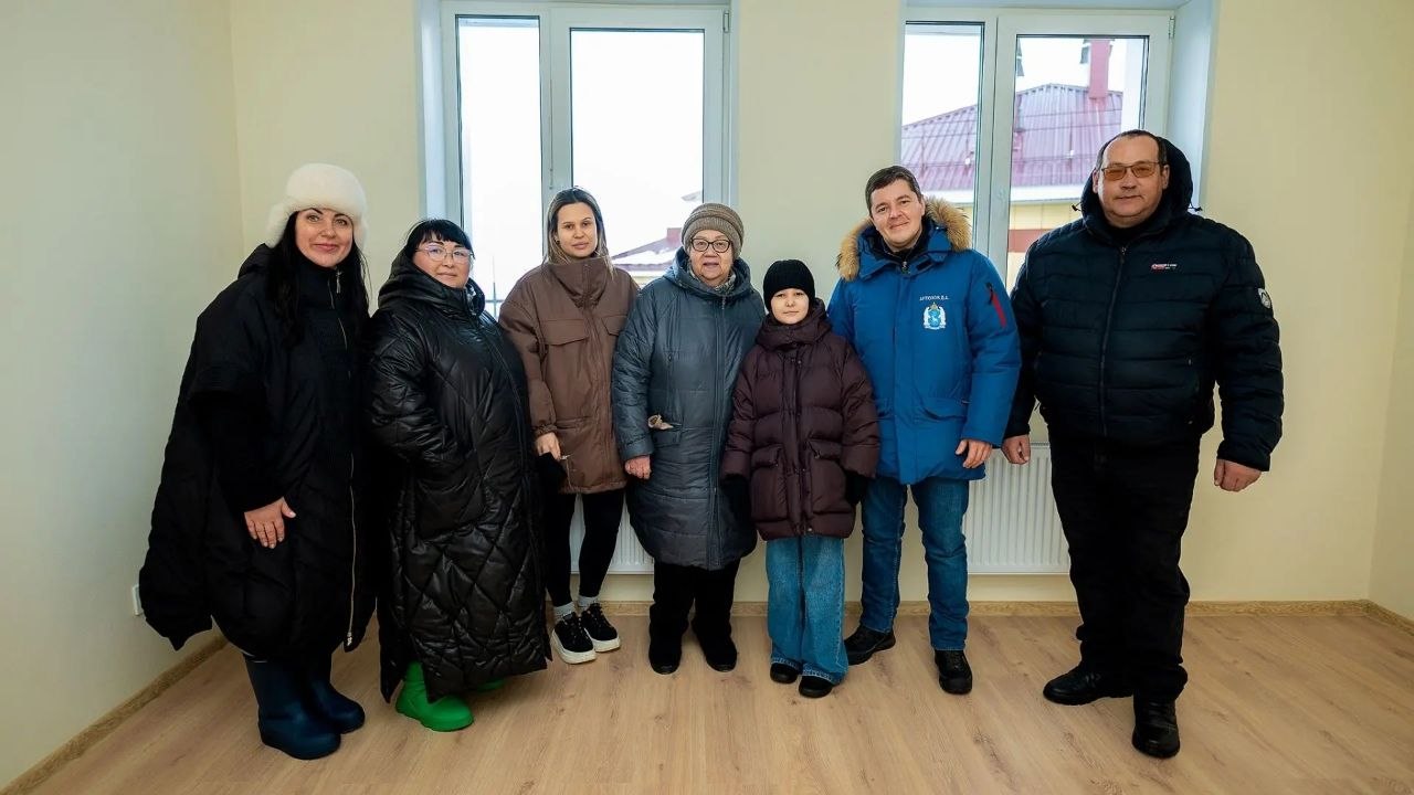 Новоселье в Аксарке: 22 семьи получили ключи Новоселье в Аксарке: 22 семьи получили ключи