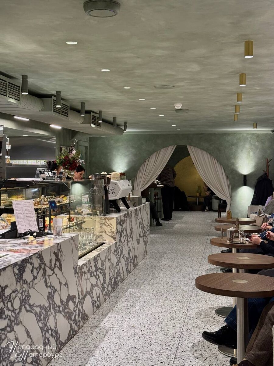 Кофейня с атмосферой тайны в центре Петербурга