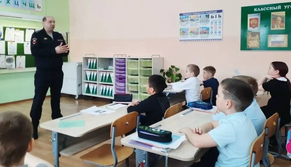 Сотрудники Госавтоинспекции города Лабытнанги провели