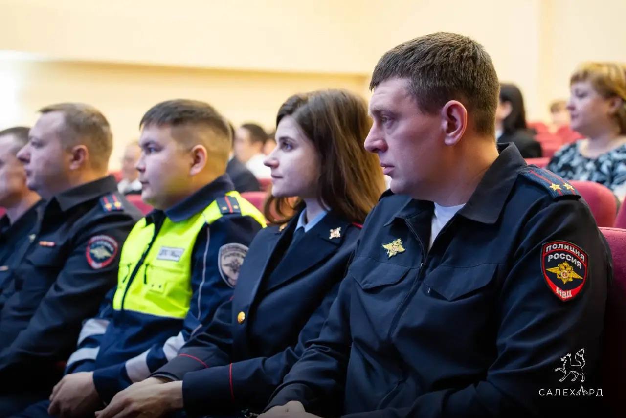 Алексей Титовский: Сегодня в нашем городе торжественно открыли 30-й окружной конкурс «Безопасное колесо» Алексей Титовский: Сегодня в нашем городе торжественно открыли 30-й окружной конкурс «Безопасное колесо»