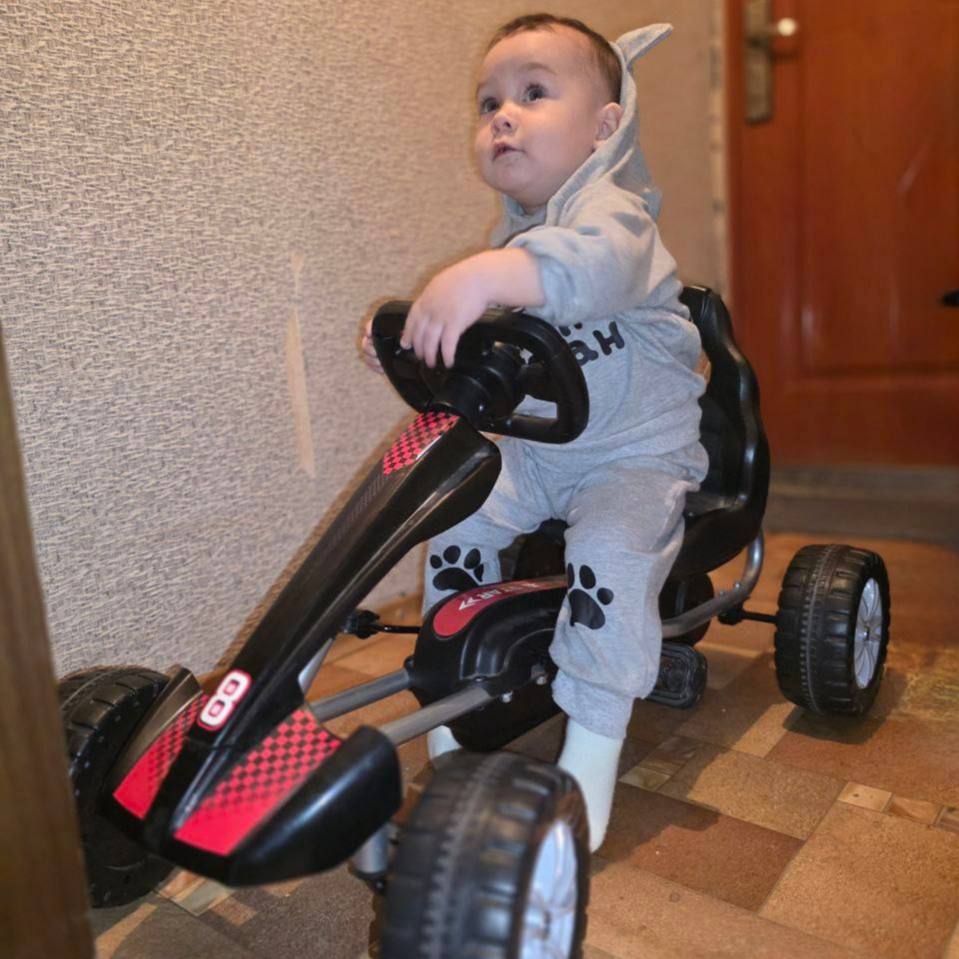 Для комфортной жизни. Центр соцобслуживания населения Нового Уренгоя «Садко» передал очередную партию гуманитарной помощи жителям подшефных территорий Для комфортной жизни. Центр соцобслуживания населения Нового Уренгоя «Садко» передал очередную партию гуманитарной помощи жителям подшефных территорий