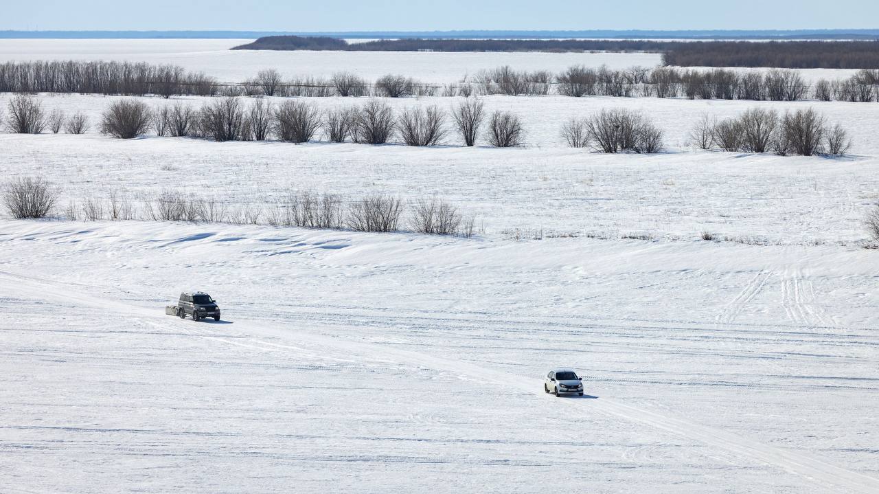 Салехардская весна — тишина, в которой слышно, как тает лёд Салехардская весна — тишина, в которой слышно, как тает лёд