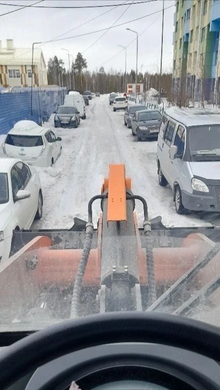 �������� ������ ��������� ����� ����������� � ��������� ��� ������ ����� � ������� �����������