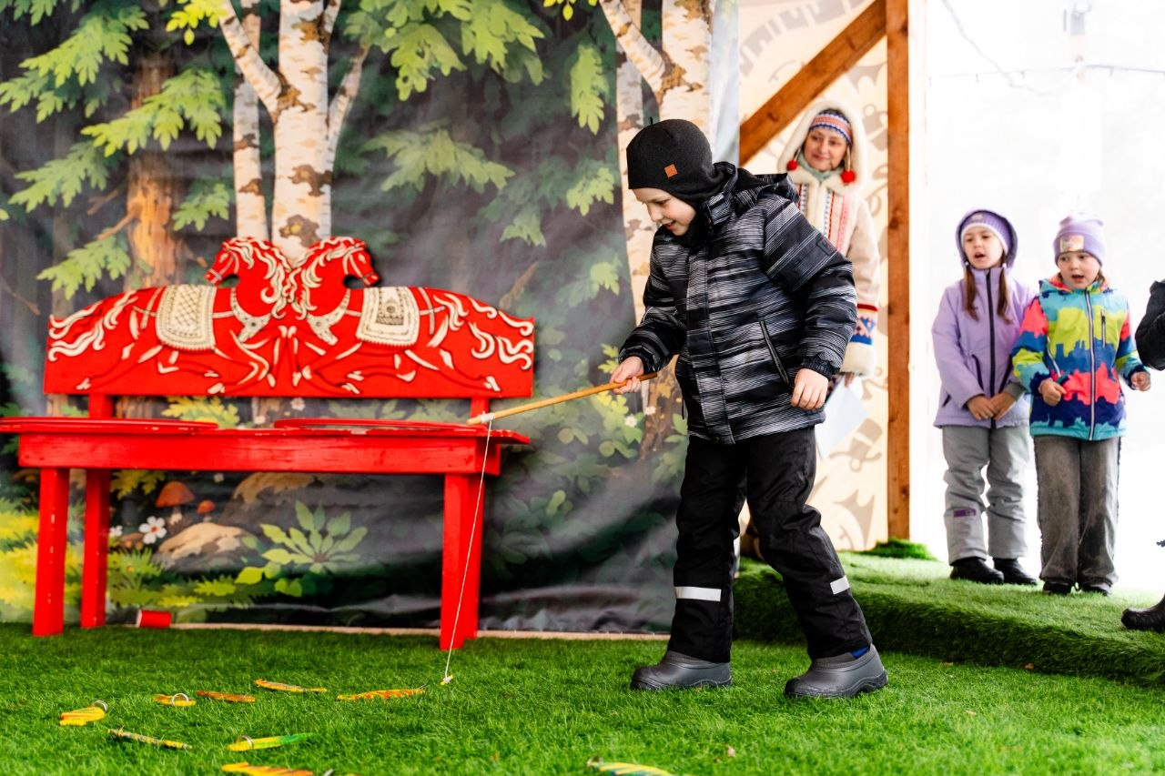 Сегодня — «Вороний день» — праздник народов ханты и манси! Сегодня — «Вороний день» — праздник народов ханты и манси!