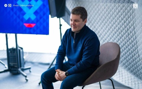 Дмитрий Артюхов встретился с геологами Ямала и поздравил их с профессиональным праздником