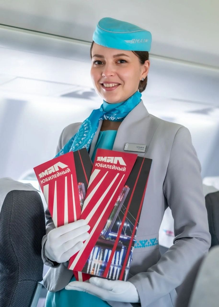 Надежные крылья региона: главная авиакомпания округа отмечает 29-летие Надежные крылья региона: главная авиакомпания округа отмечает 29-летие