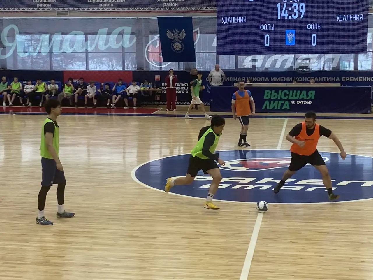 Комиссия по делам несовершеннолетних и защите их прав организовала футбольный матч со своими подопечными Комиссия по делам несовершеннолетних и защите их прав организовала футбольный матч со своими подопечными