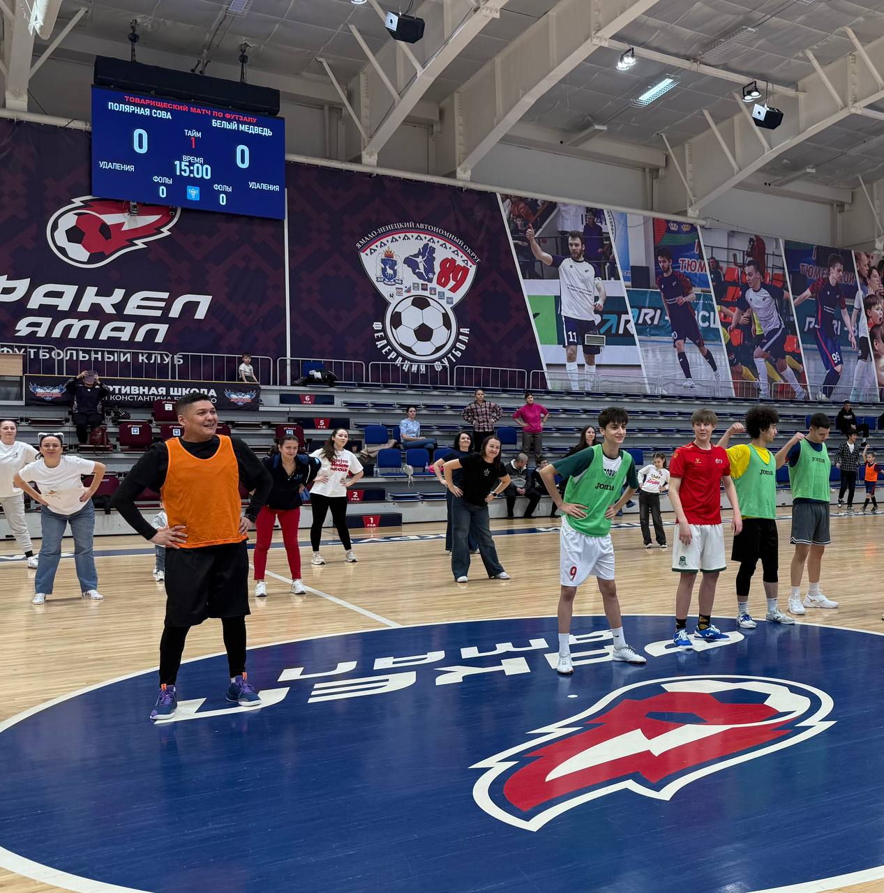 Комиссия по делам несовершеннолетних и защите их прав организовала футбольный матч со своими подопечными