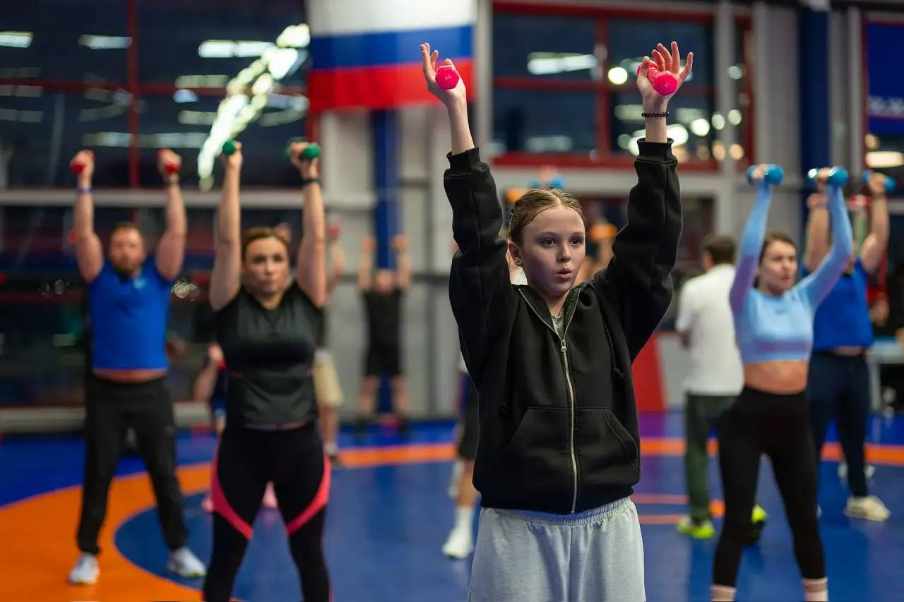 Дмитрий Артюхов: Всемирный день здоровья отметили тренировкой Дмитрий Артюхов: Всемирный день здоровья отметили тренировкой