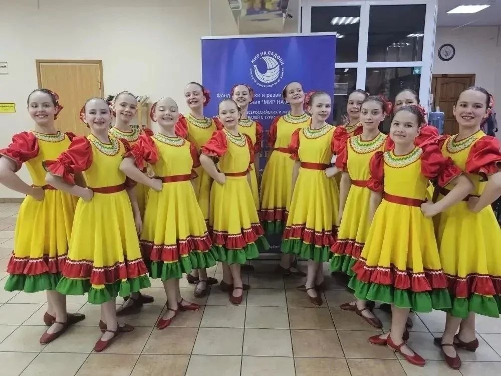 Образцовый хореографический ансамбль «Огонёк» стал лауреатом Международного конкурсафестиваля детского, юношеского и взрослого творчества «Источник вдохновения» Образцовый хореографический ансамбль «Огонёк» стал лауреатом Международного конкурсафестиваля детского, юношеского и взрослого творчества «Источник вдохновения»