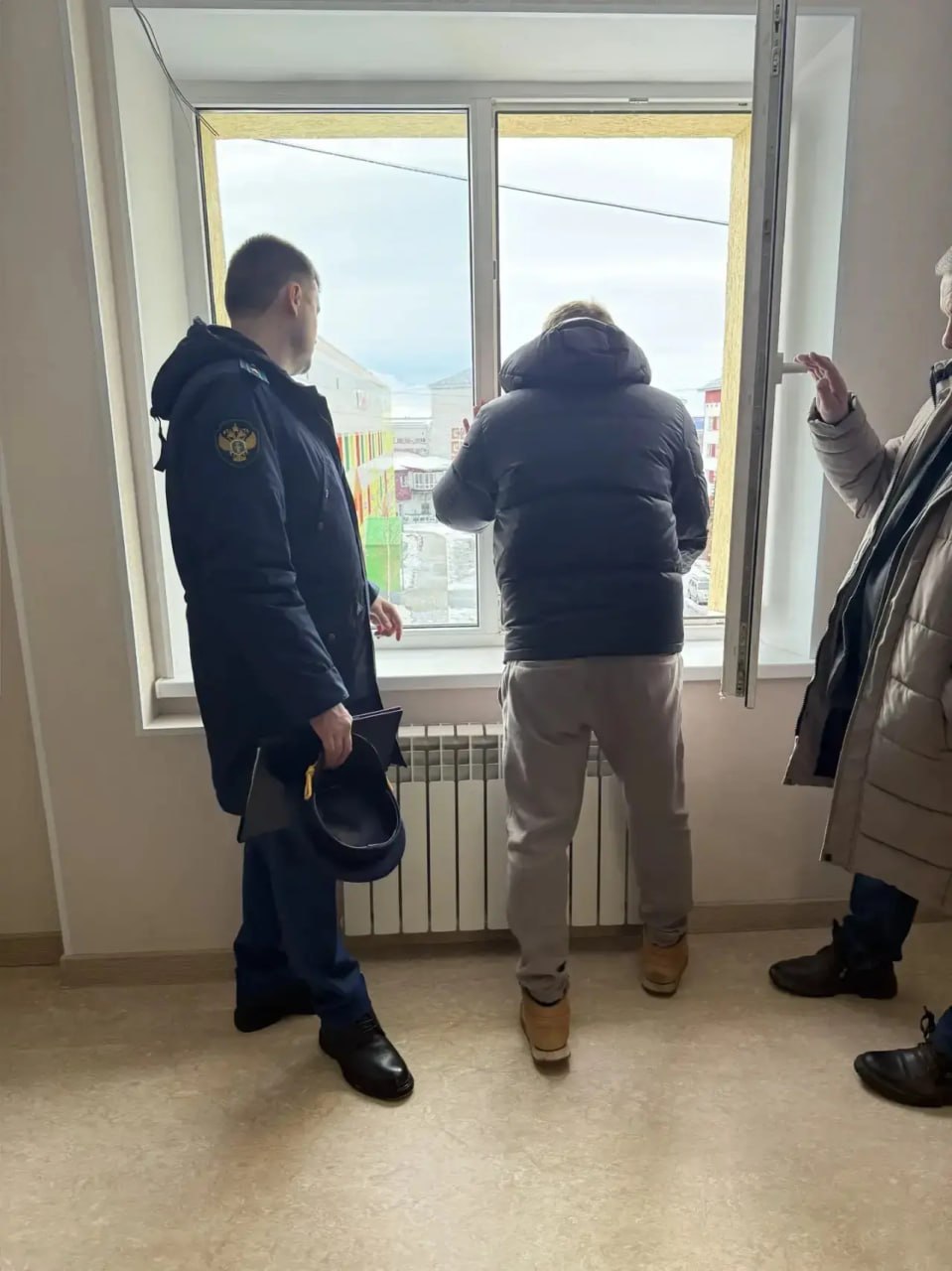 Прокурор Лабытнанги Петр Юшков с рабочим визитом посетил Харпский дом-интернат для престарелых и инвалидов «Мядико» Прокурор Лабытнанги Петр Юшков с рабочим визитом посетил Харпский дом-интернат для престарелых и инвалидов «Мядико»