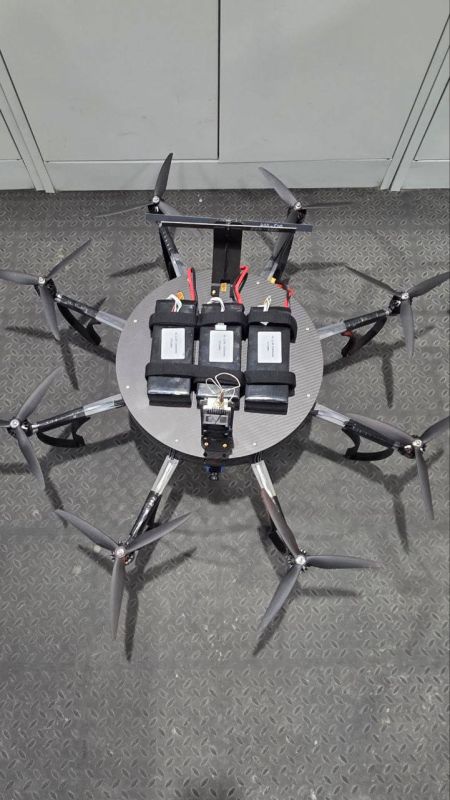 ����� ������ FPV-������ ���������� � ���������