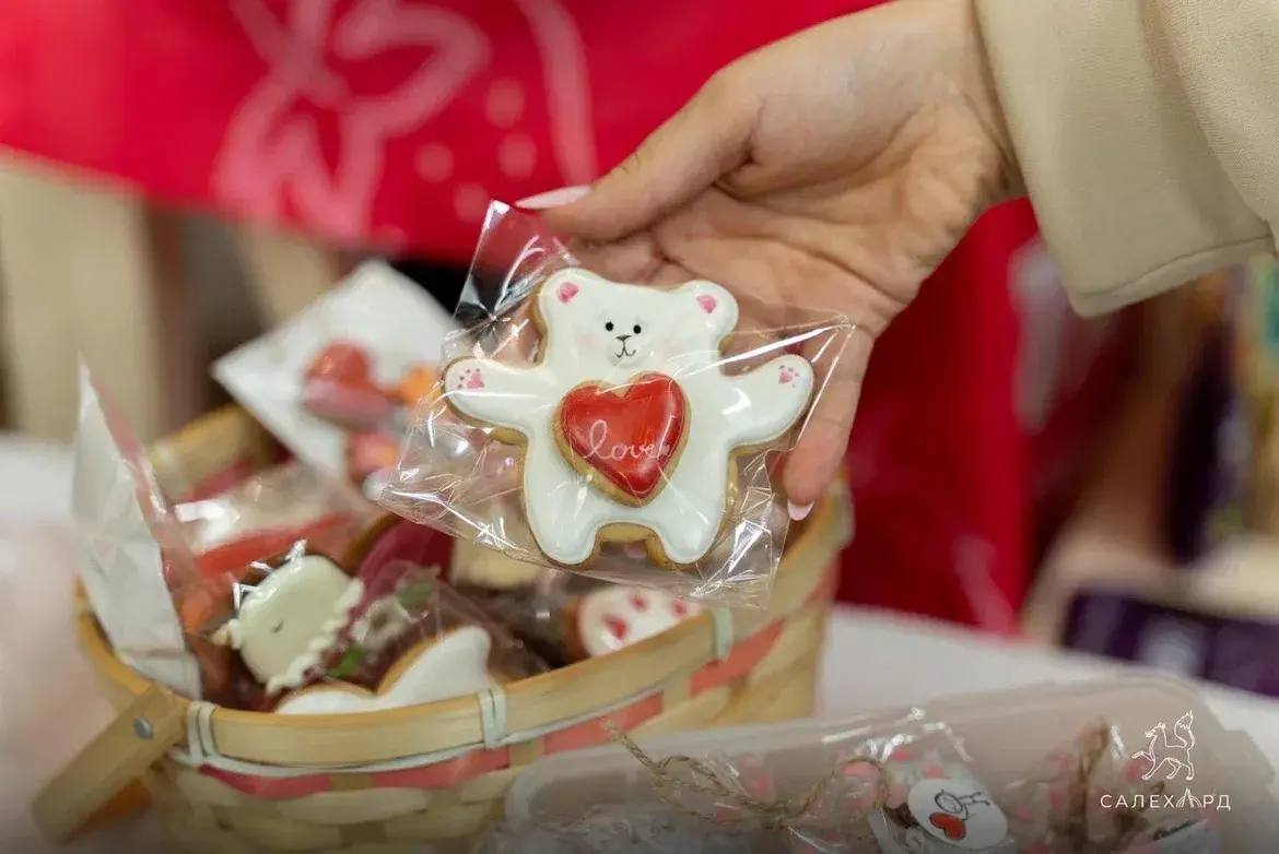 Пасхальная ярмарка. Союз Ямальских мастеров приглашает на ярмарку, посвящённую светлому празднику Пасхи Пасхальная ярмарка. Союз Ямальских мастеров приглашает на ярмарку, посвящённую светлому празднику Пасхи