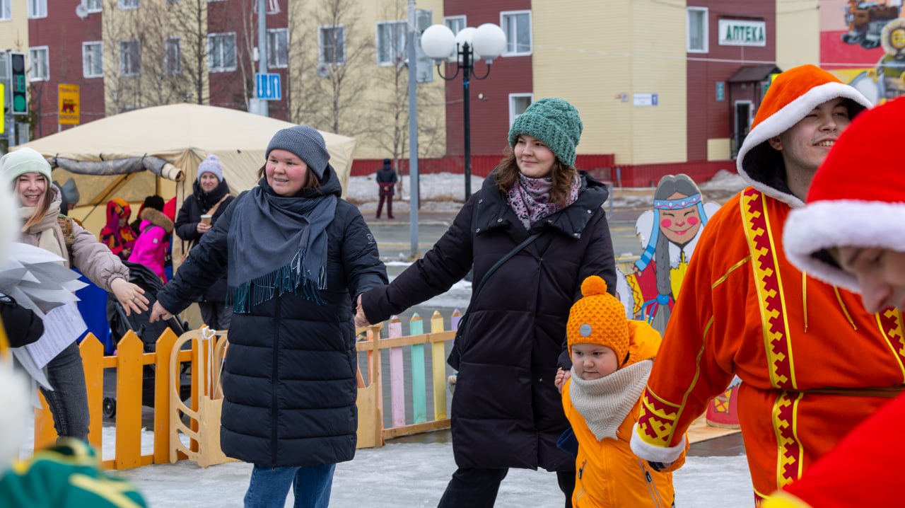 Песни, игры и немного магии весны Песни, игры и немного магии весны