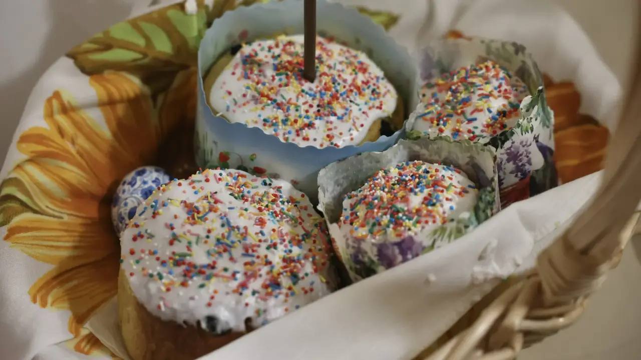 Эта ночь удивительная и торжественная Эта ночь удивительная и торжественная