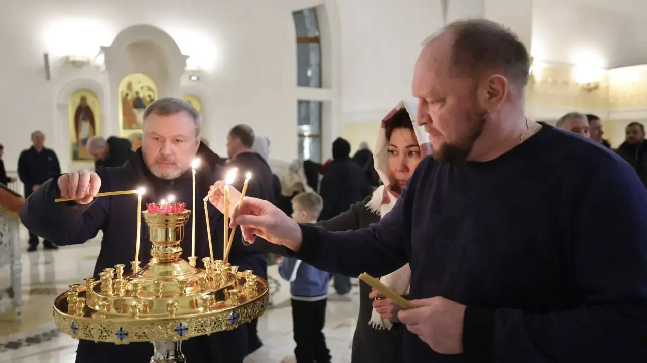 Эта ночь удивительная и торжественная Эта ночь удивительная и торжественная