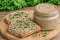 Нежный печёночный паштет: быстро, сытно и по-домашнему вкусно