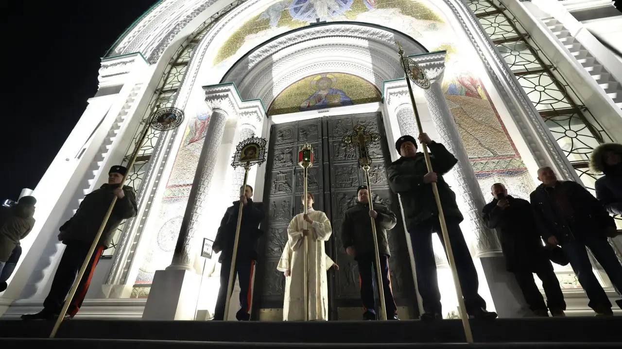 Эта ночь удивительная и торжественная Эта ночь удивительная и торжественная