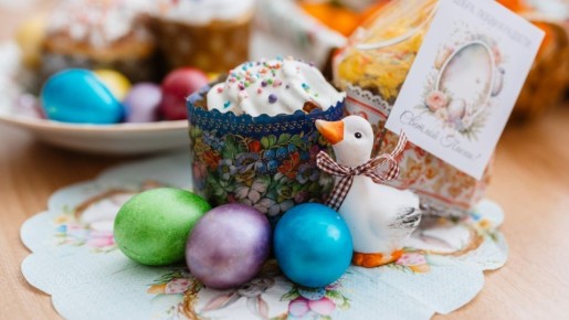 Светлой Пасхи, Салехард!. С праздником Христова Воскресения, дорогие земляки! Даже если за окном все еще хозяйничает северная весна, пусть в ваших домах сегодня будет по-настоящему тепло, радостно и уютно