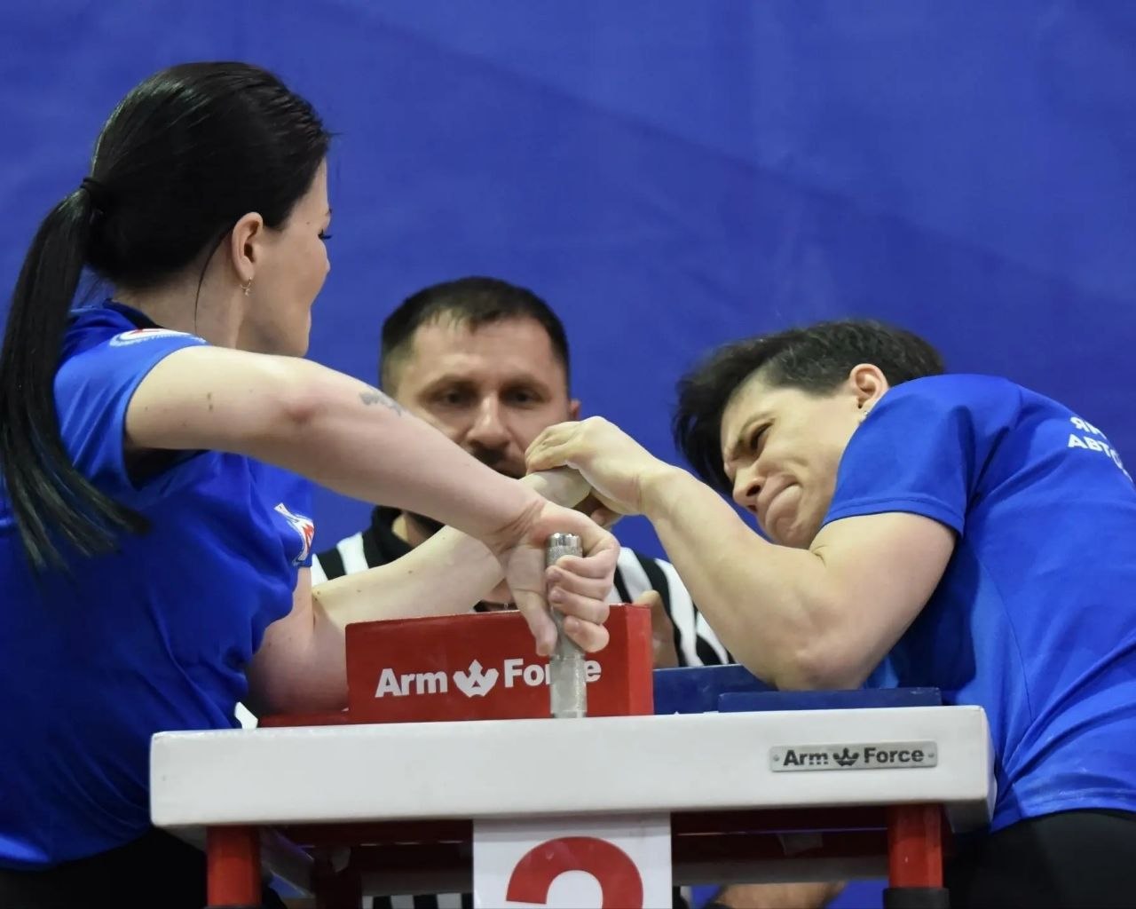 Новоуренгойская спортсменка Галина Шамота взяла три награды на чемпионате России по армрестлингу Новоуренгойская спортсменка Галина Шамота взяла три награды на чемпионате России по армрестлингу