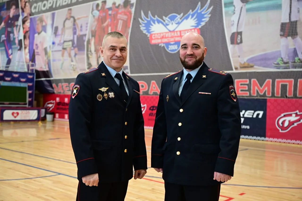 «Лучший по профессии». В Новом Уренгое проходит региональный этап конкурс профмастерства среди сотрудников Госавтоинспекции подразделения ДПС «Лучший по профессии». В Новом Уренгое проходит региональный этап конкурс профмастерства среди сотрудников Госавтоинспекции подразделения ДПС