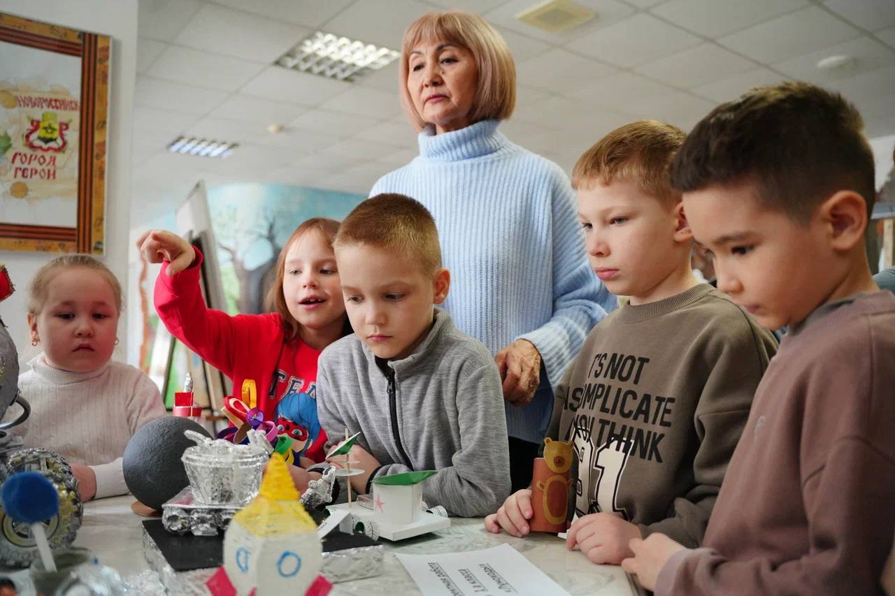 Школы Салехарда готовятся встретить более 700 первоклассников Школы Салехарда готовятся встретить более 700 первоклассников