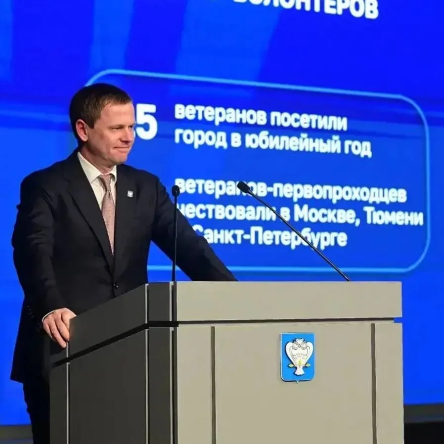 Антон Колодин: Сегодня на заседании Думы города доложил о том, каким насыщенным и результативным выдался для Нового Уренгоя прошлый год Антон Колодин: Сегодня на заседании Думы города доложил о том, каким насыщенным и результативным выдался для Нового Уренгоя прошлый год