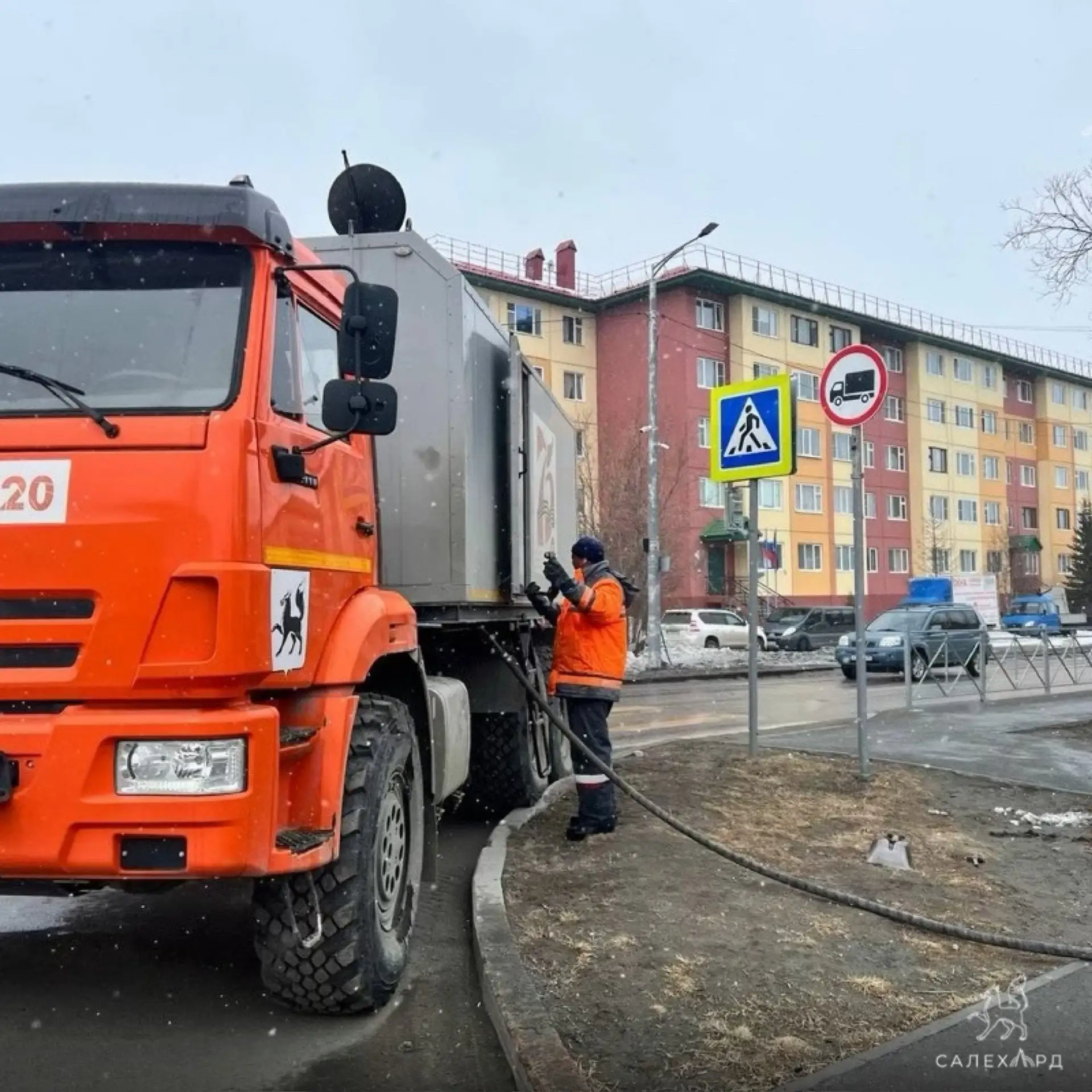 В Салехарде усилили контроль на 32 адресах, где возможно подтопление