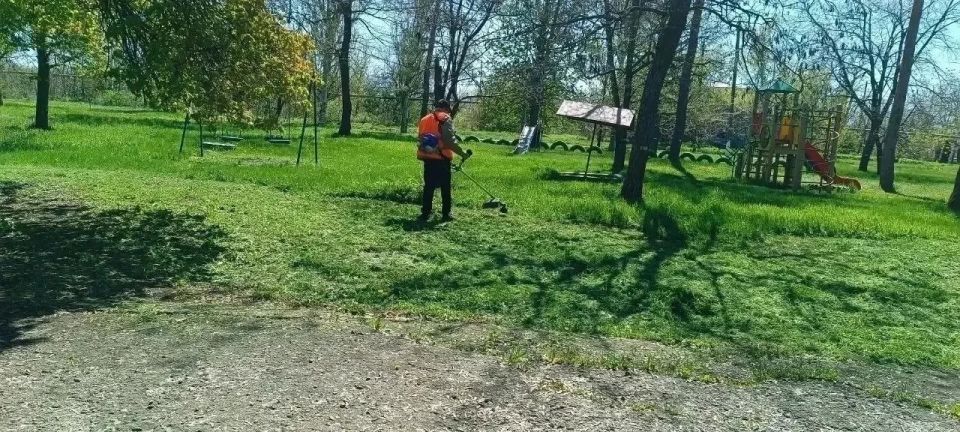 Антон Колодин: Поддержка подшефных территорий — это не разовая акция, а постоянная, ежедневная работа Антон Колодин: Поддержка подшефных территорий — это не разовая акция, а постоянная, ежедневная работа